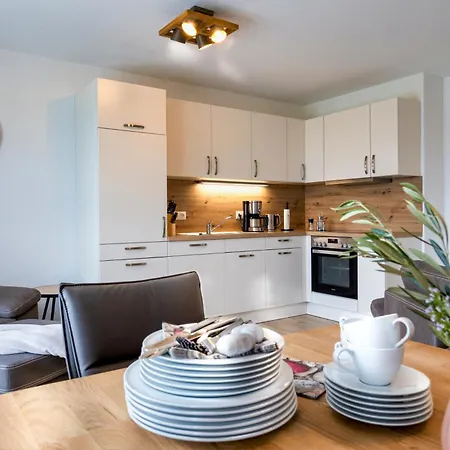 Landblick Apartment *