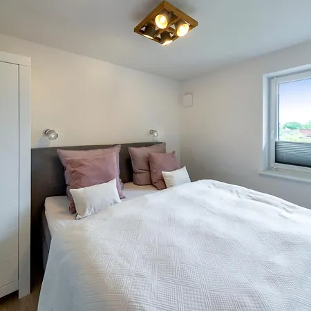 Landblick Apartment *